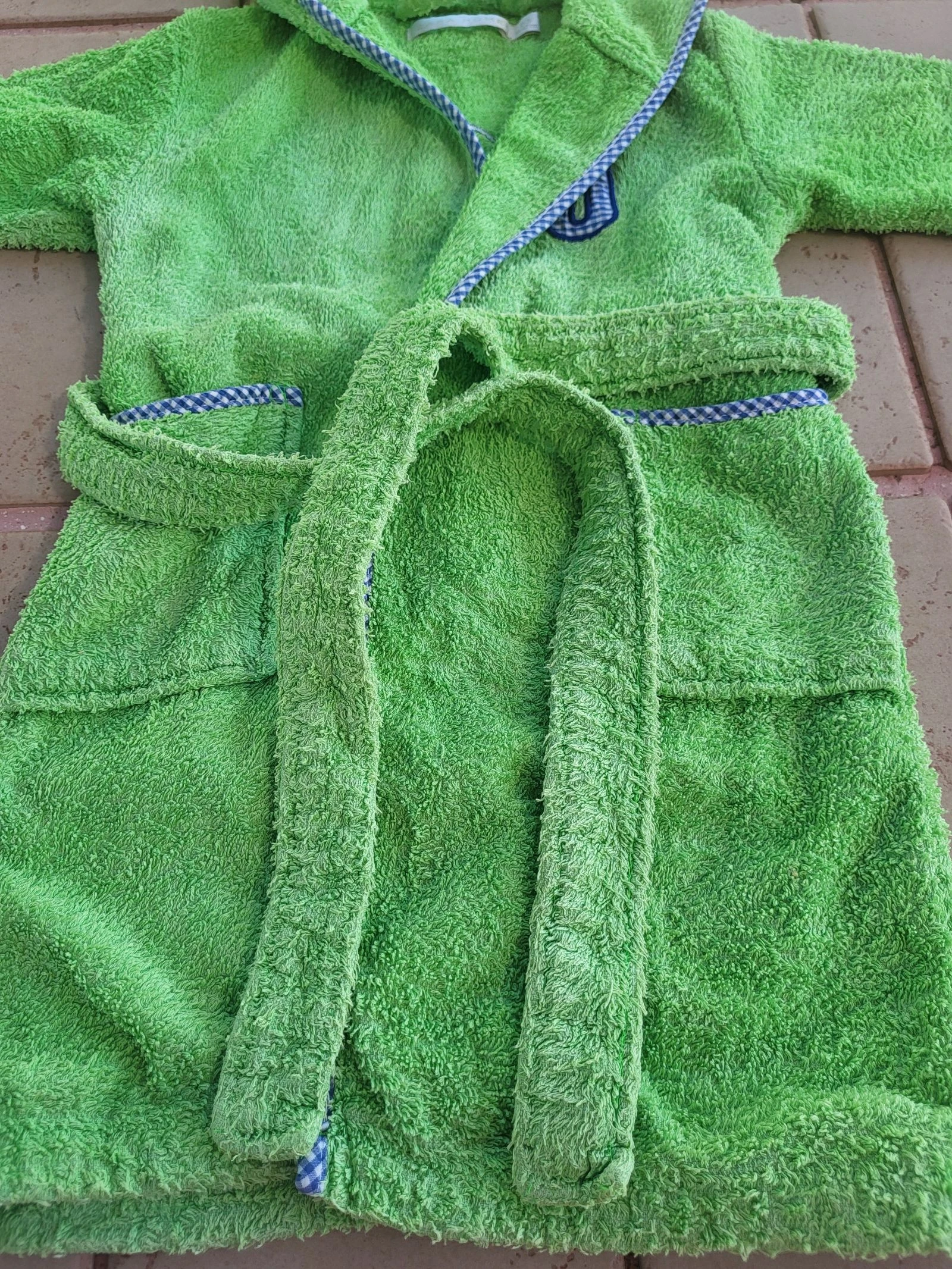 Bathrobe with hood 2/3 years old – photo 3